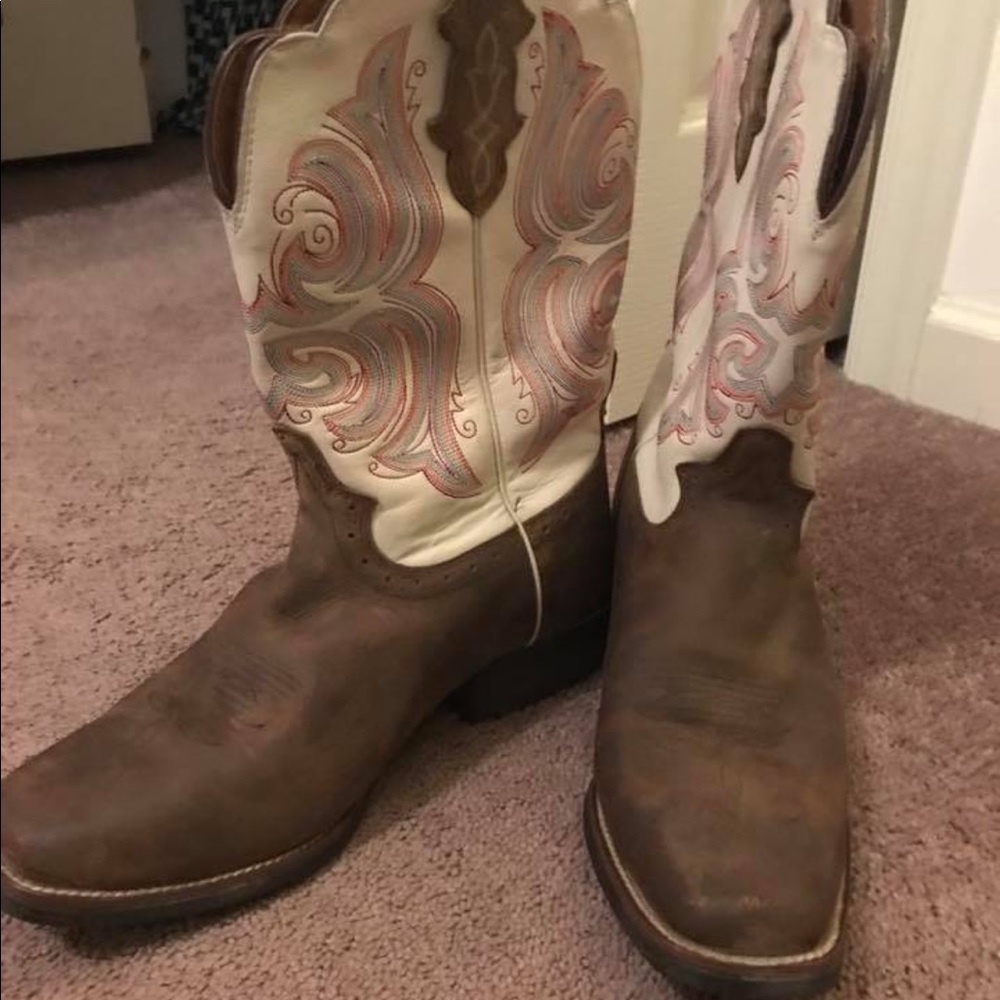 Justin Cowboy Boots